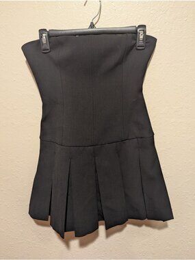 Aritzia Wilfred Polished Dress NWT Size 2 Strapless Pleated Mini Black Heather